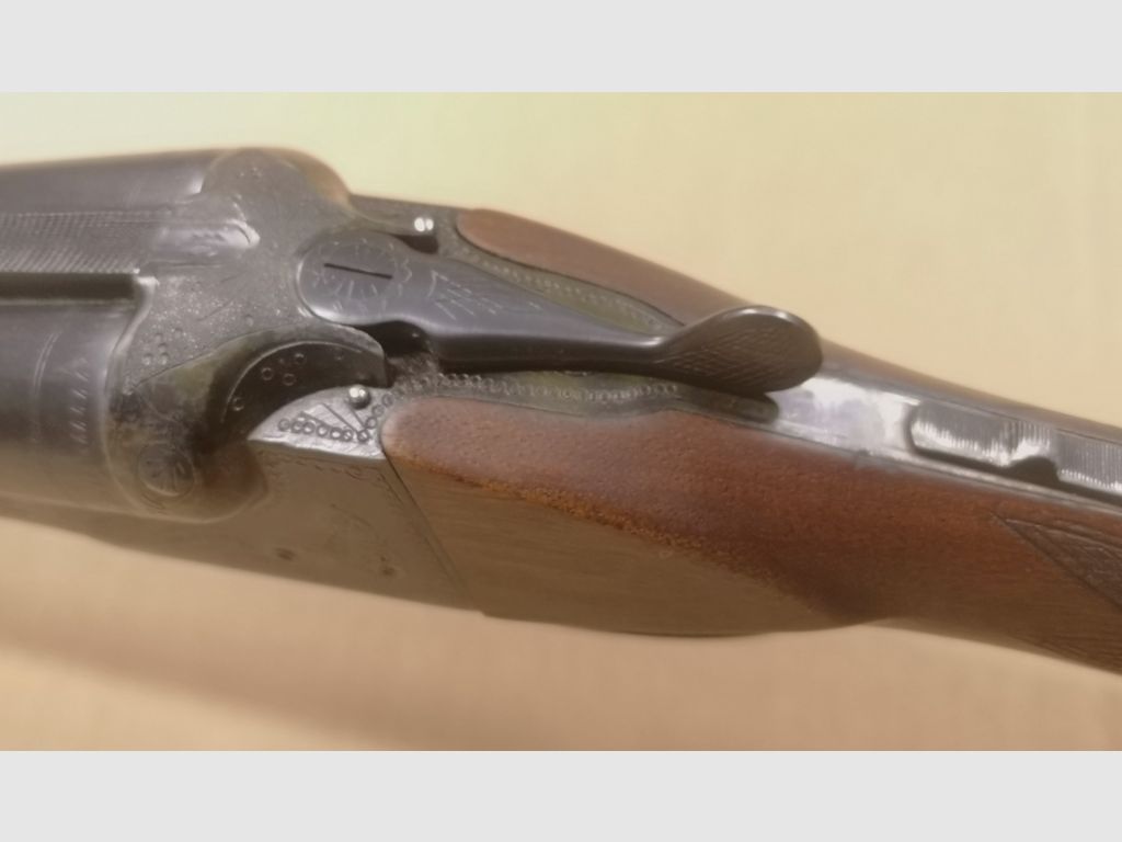 Double-barreled shotgun Brigand 12/70