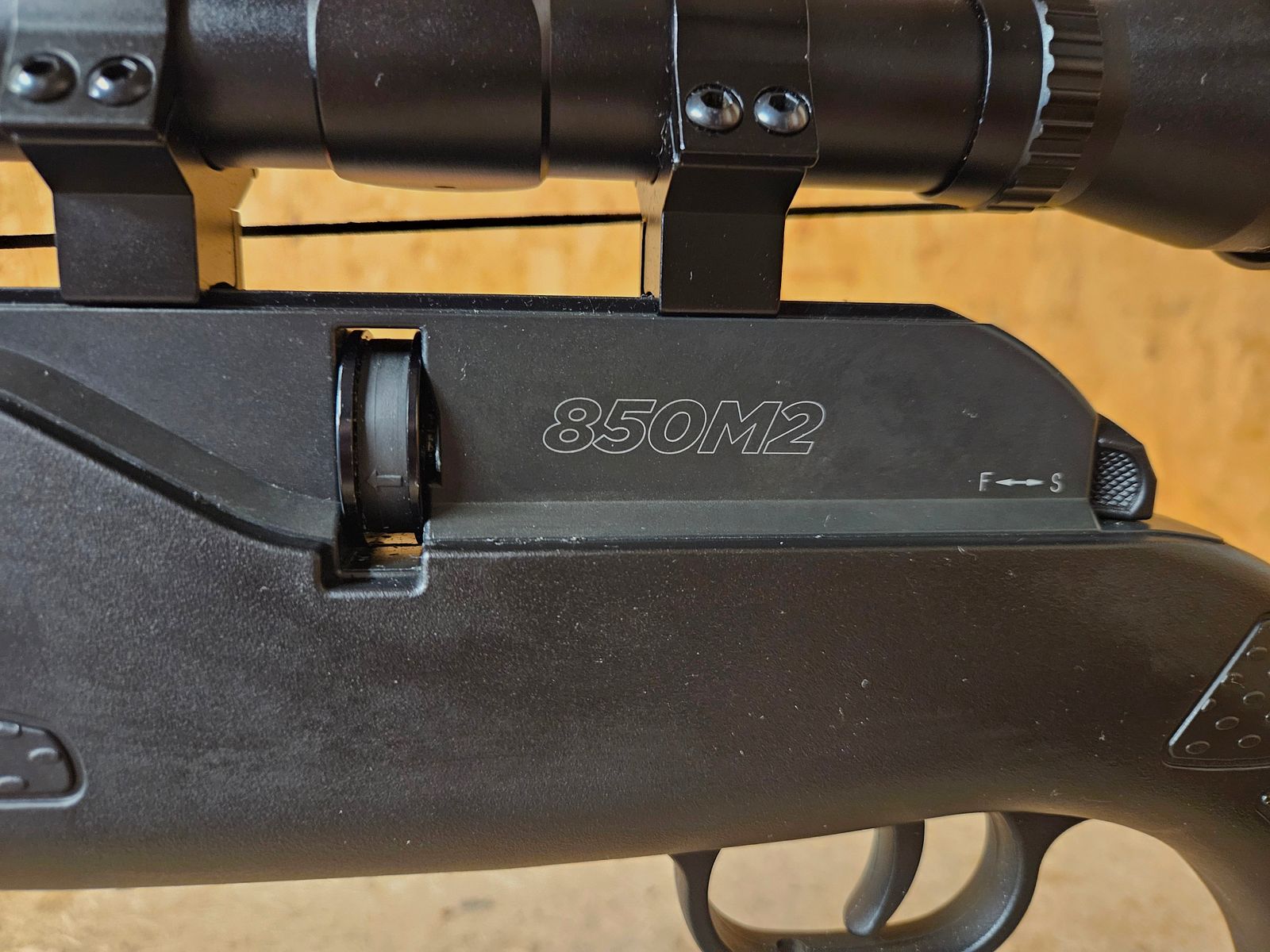 Walther Airmagnum 850 M2 met compressor