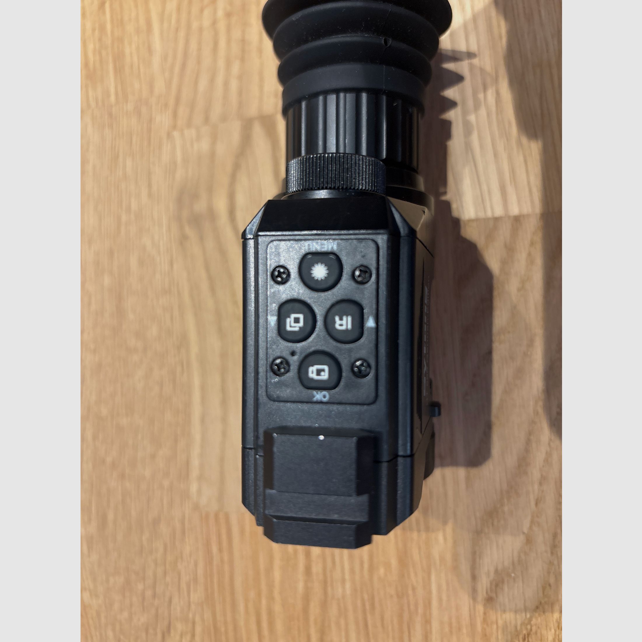 Sytong HT-660 Nachtsichtgerät - deutsche Ausführung