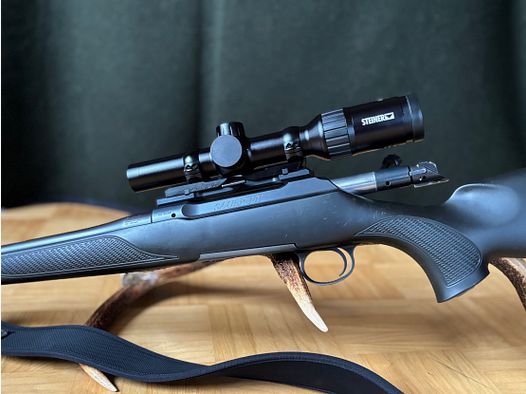 Sauer 101 Classic XT inkl. Dentler Montage Basis / .30-06 / Steiner Ranger 1-4x24 optional erhältlich / keine 202, 404, 505, R8