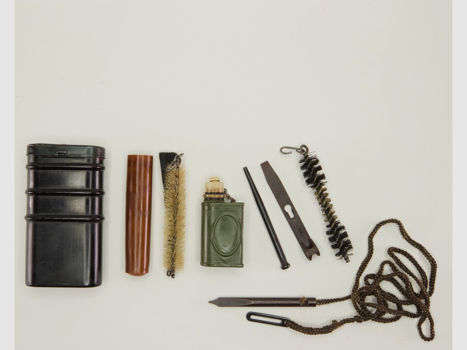 Original RG57 - 2 Set de nettoyage de fusil pour Kalachnikov AK47