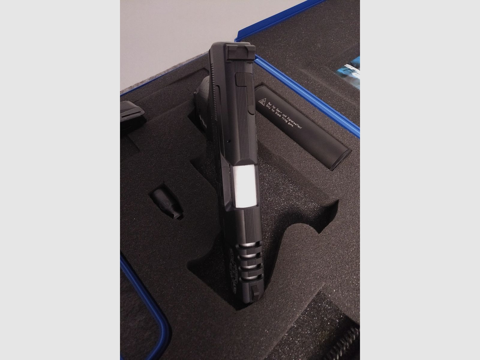 Walther 2006 P99 PAK Gas Signal 007 Special Operations PTB 762 James Bond Limited Edition 0202/1000