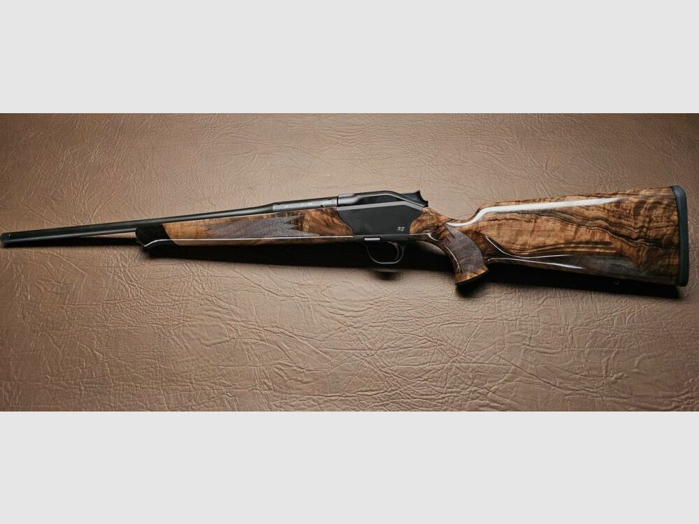 Blaser R8