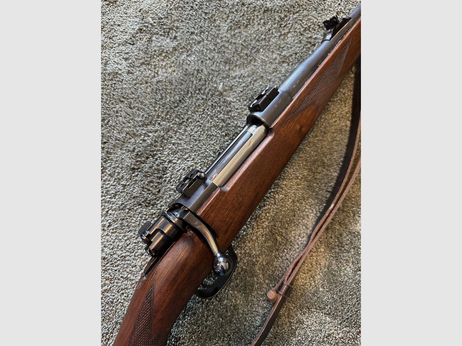 Voere Repetierbüchse Kaliber .30-06 – Holzschaft – inkl. Alljagd ZF 6x42