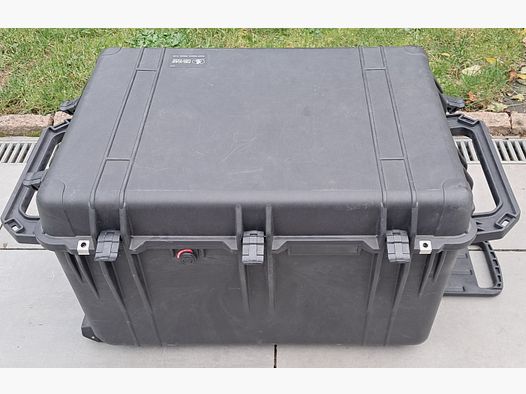 Boîte de chasse - Coffre de chasse - Boîte Pelican 1660, Rollbar, étanche avec soupape de décompression