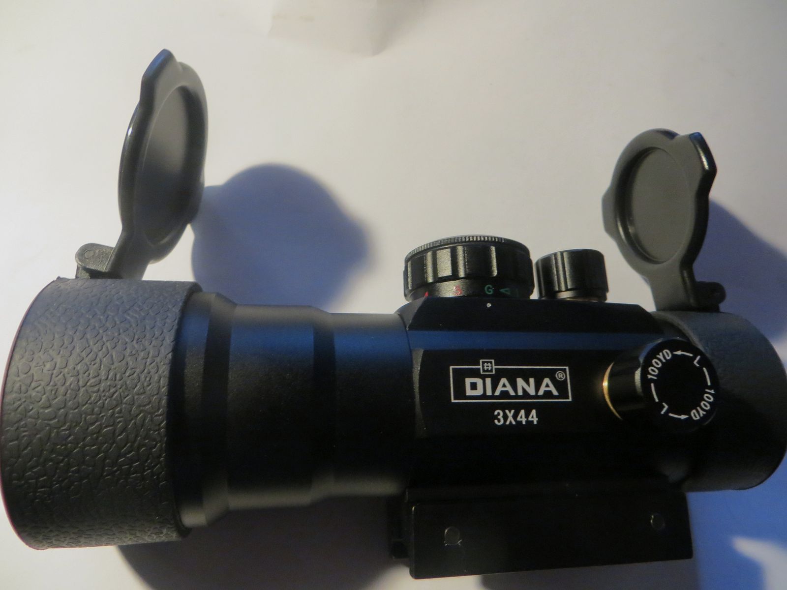 Neuwertiges ZF 3x44 für 20 mm Schiene mit RedDot