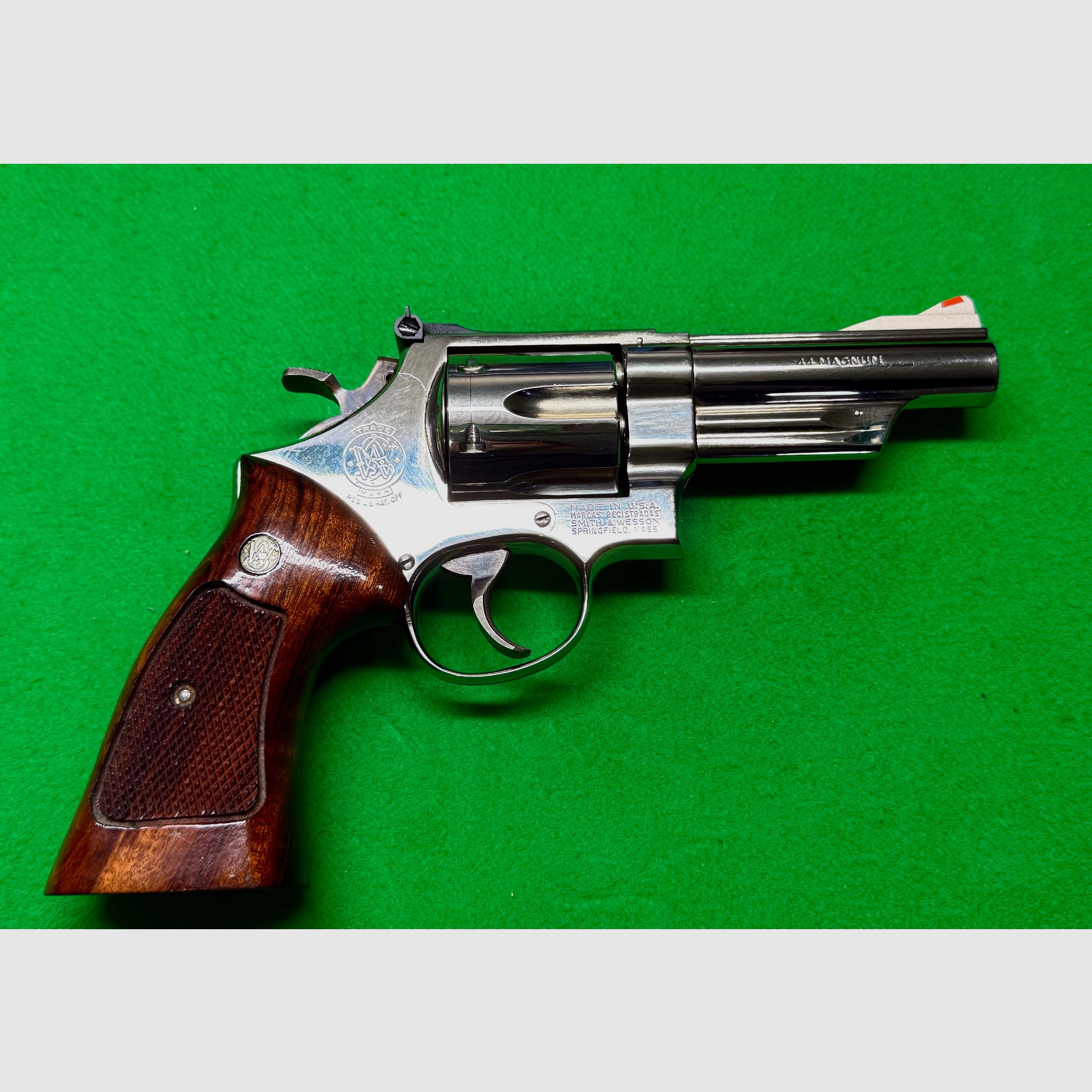 Smith & Wesson 29-2 - Kaliber .44 Mag