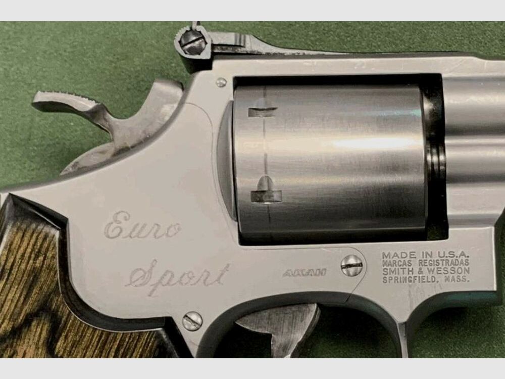 Smith & Wesson 617-1 Euro Sport .22lr