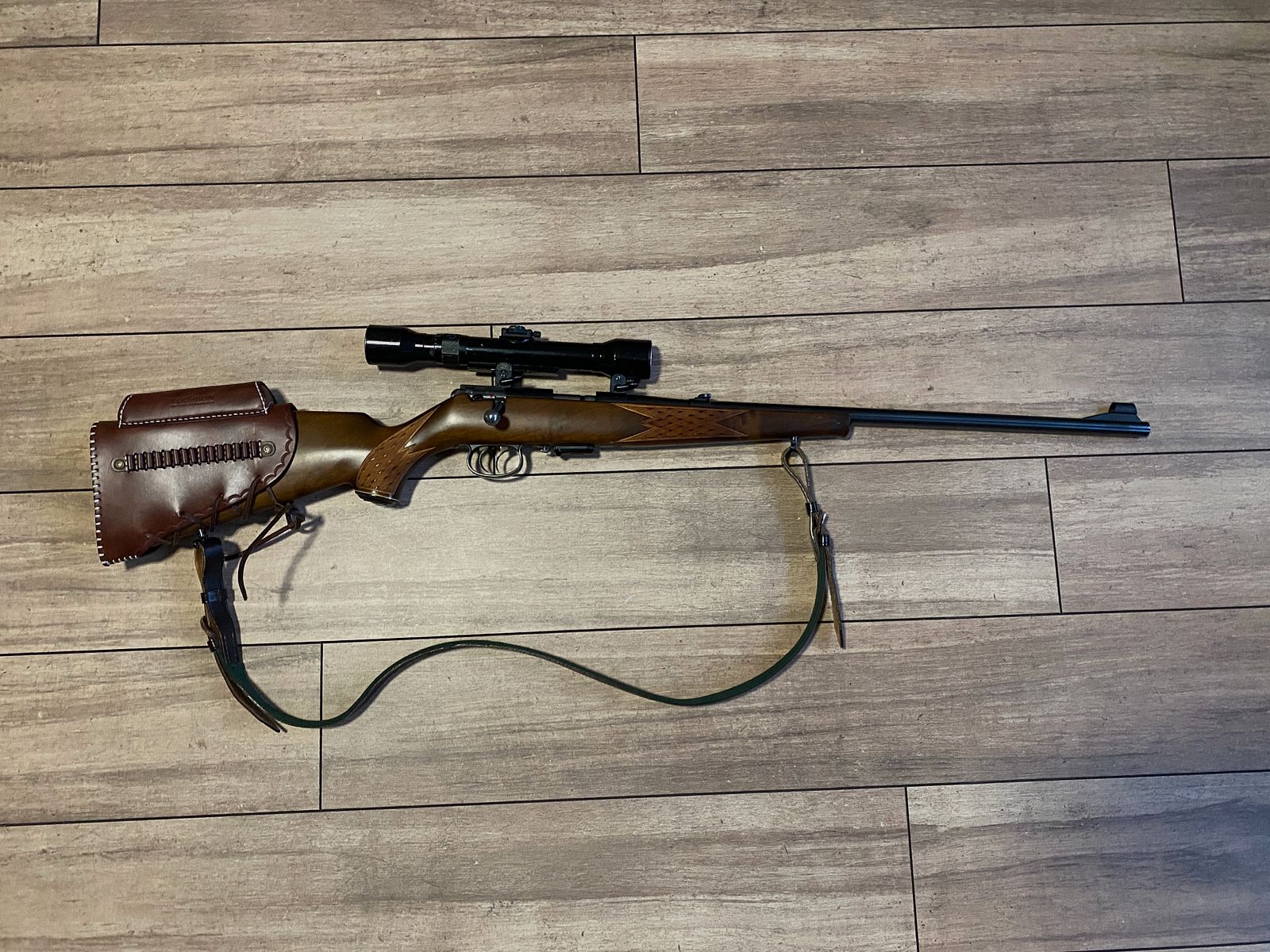 Anschütz .22 Win Mag carabine de petit calibre KK