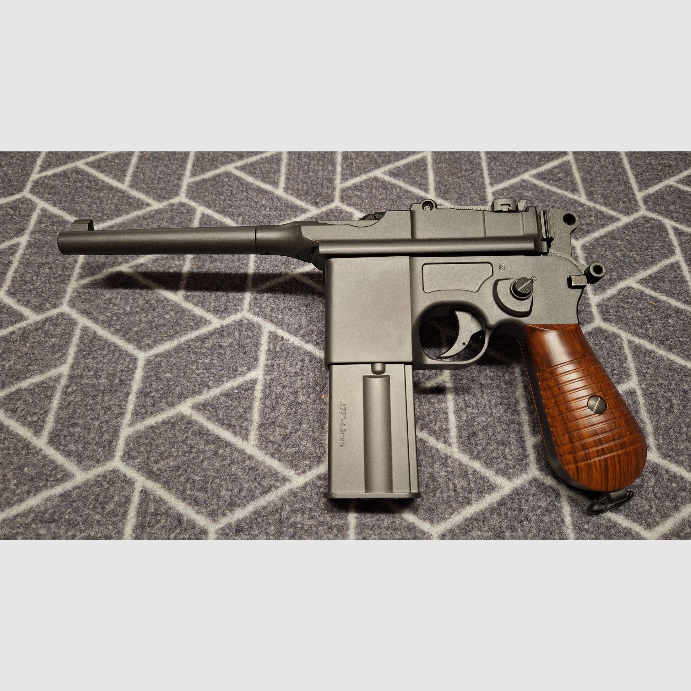 Umarex Legends Pistole C96 FM Blowback - 4,5 mm Stahl BB NEU!