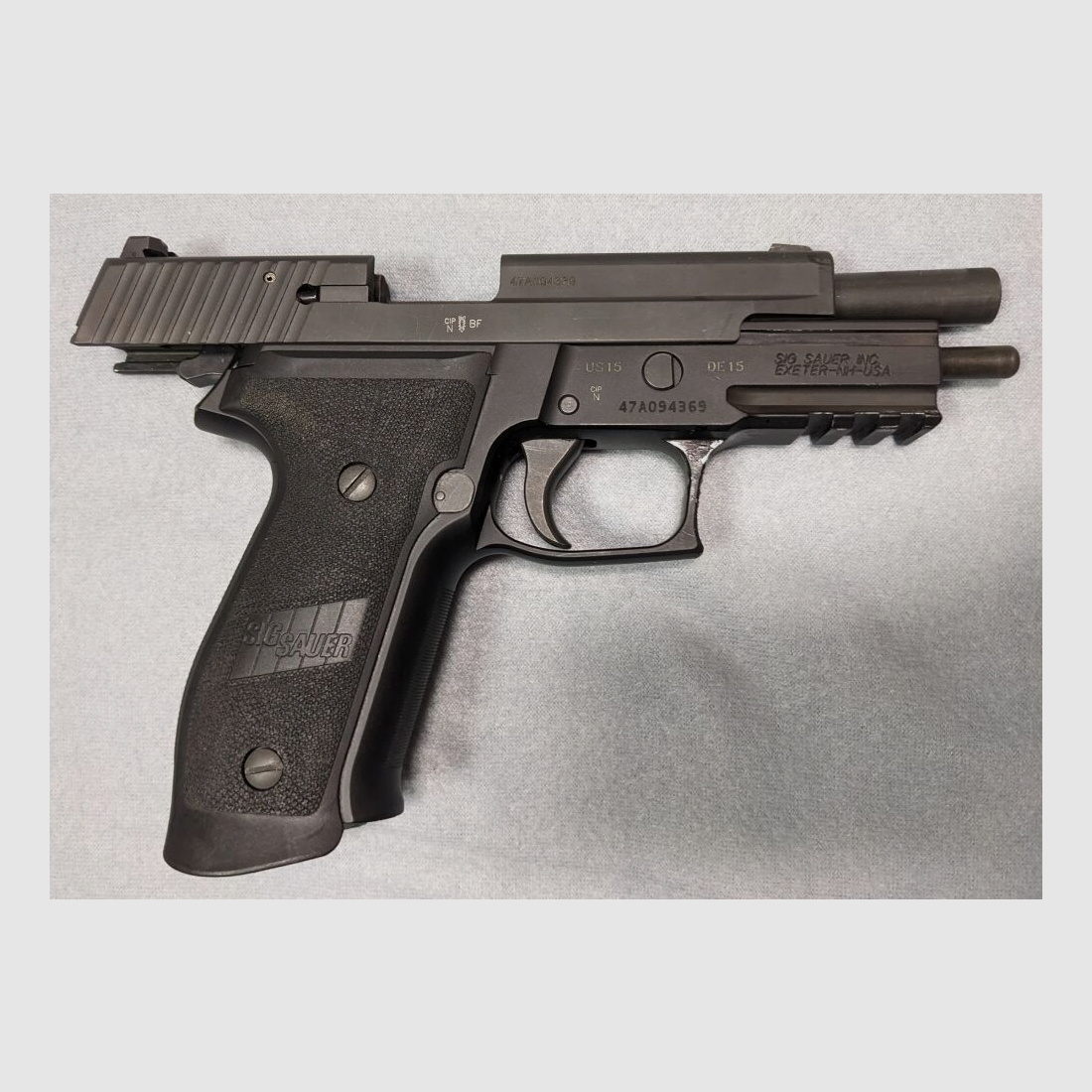 SIG Sauer	 Sig Sauer P226 MK25 Navy 9mm Luger