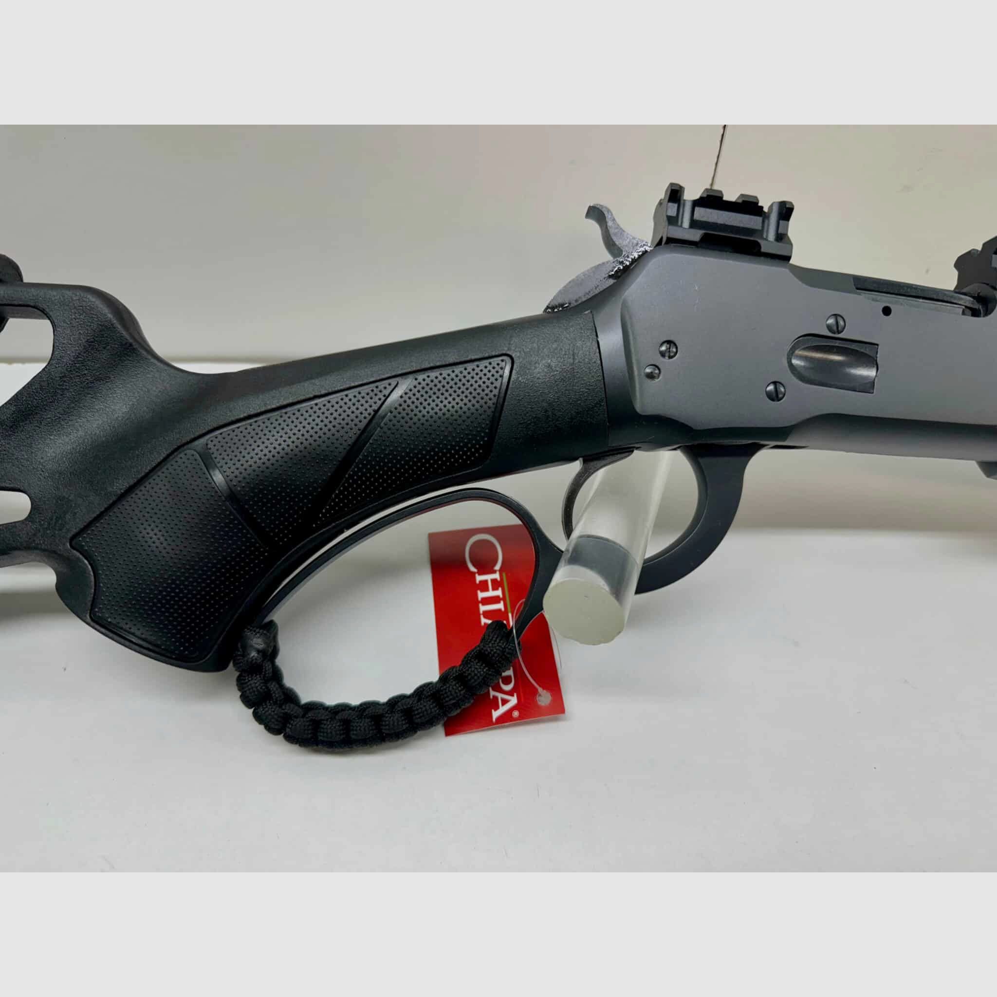 CHIAPPA 1892 Wildlands T.D. – Taktyczny kąt wyrzutu – .44 Rem. Mag.