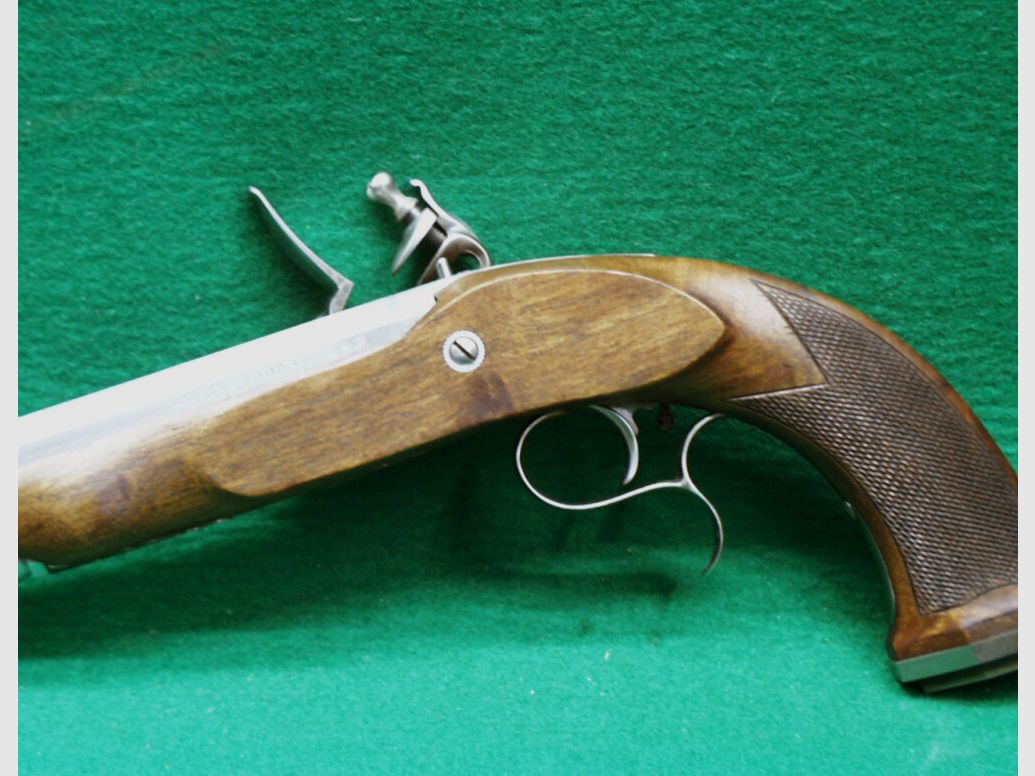 Artax	 Boutet Steinschloßpistole, Kal.45 glatt, steel finish