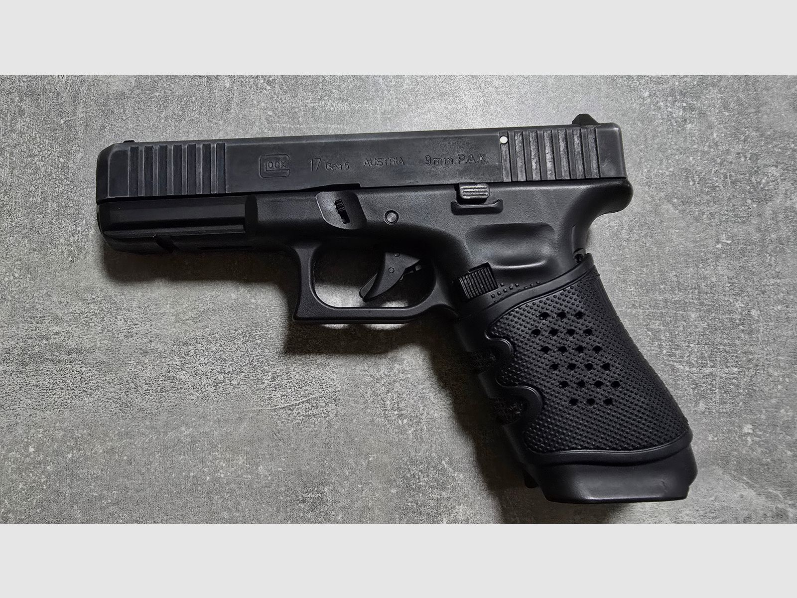 Umarex Glock 17 Gen 5 9mm PAK / Schreckschuss