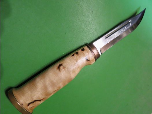 Coltello da caccia in stile lapponico Marttiini commemorativo del millennio “2000”, coltello dell'anno-