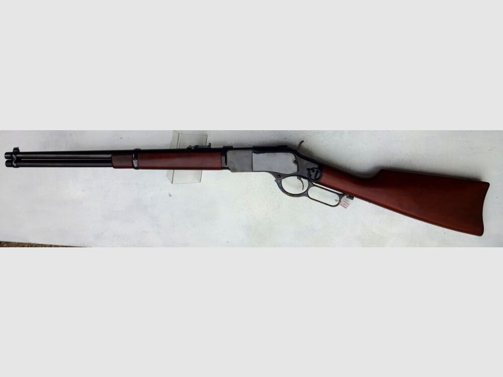 UBERTI WŁOCHY UBERTI Typ Winchester 1873 Karabin z pierścieniem na siodło