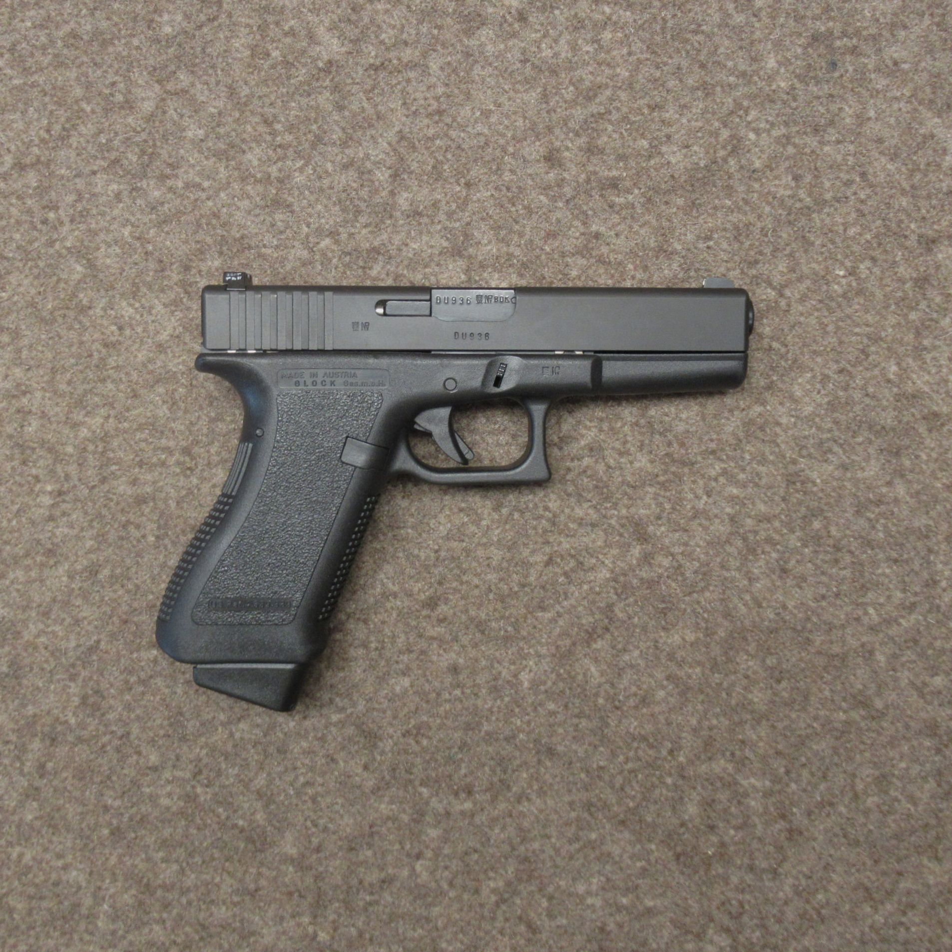 Automatikpistole GLOCK mod. 18 Gen 2 Kal. 9mm Para, Bild 1 von 4