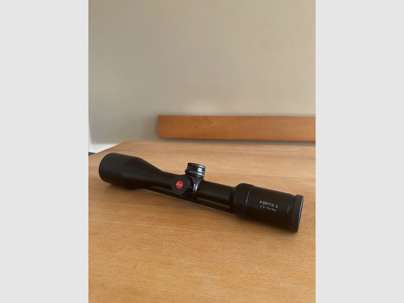 Leica Fortis 2.5-15x56 con BDC