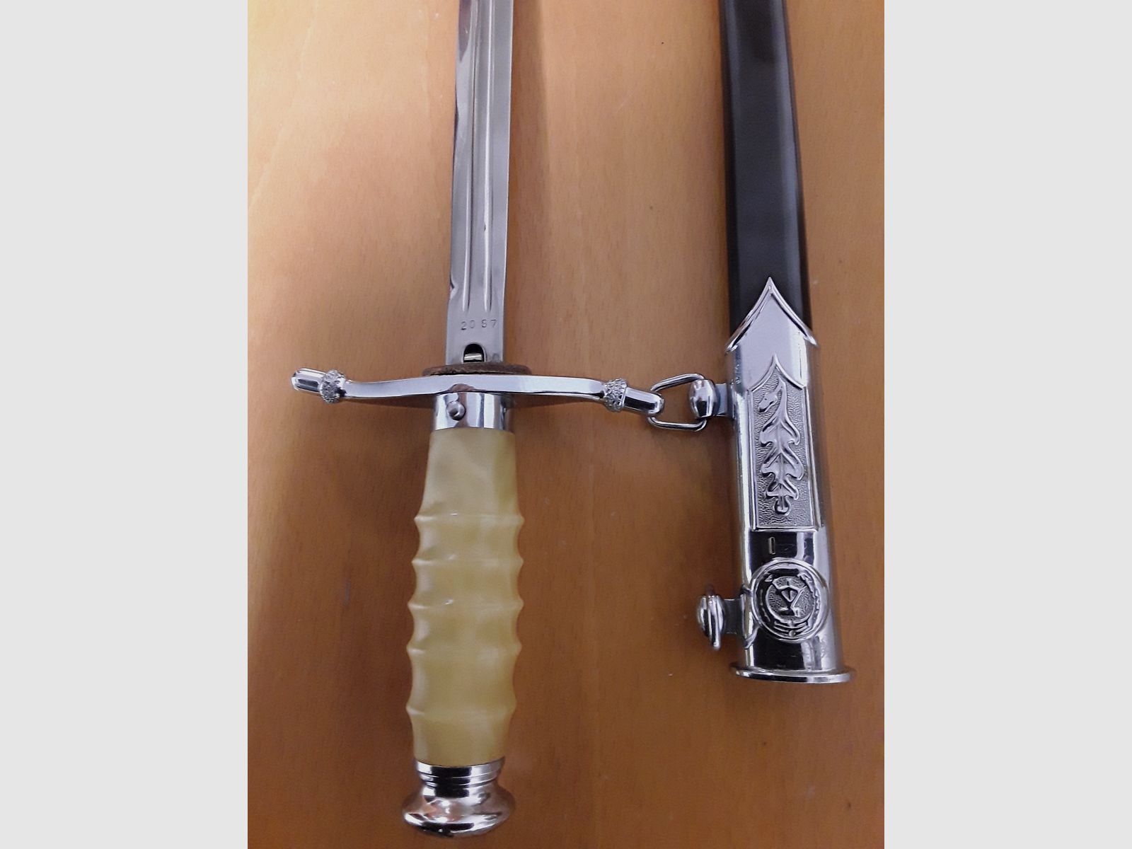Ehrendolch NVA