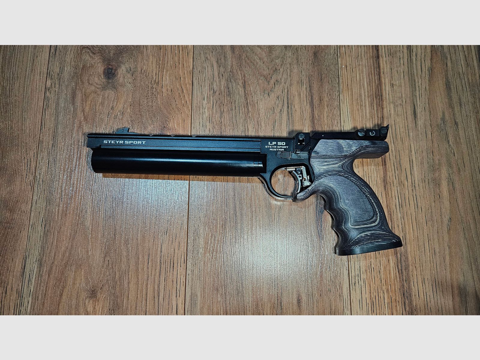 Steyr lp50 LP5 Holzgriff