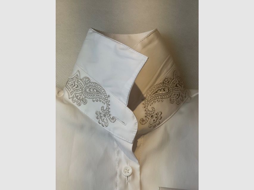 Wallmann Bluse mit Paisley-Stickerei in Beige, Bild 2 von 2