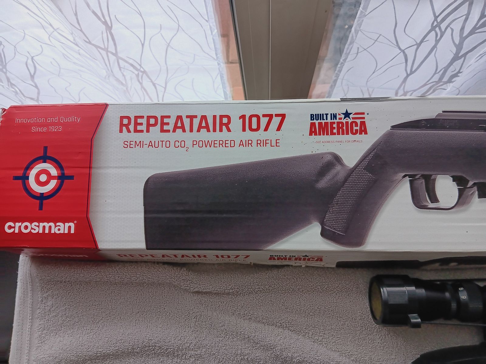 Neue Co2 Crosman 1077 mit Zielfernrohr 12 Schuss Mag.