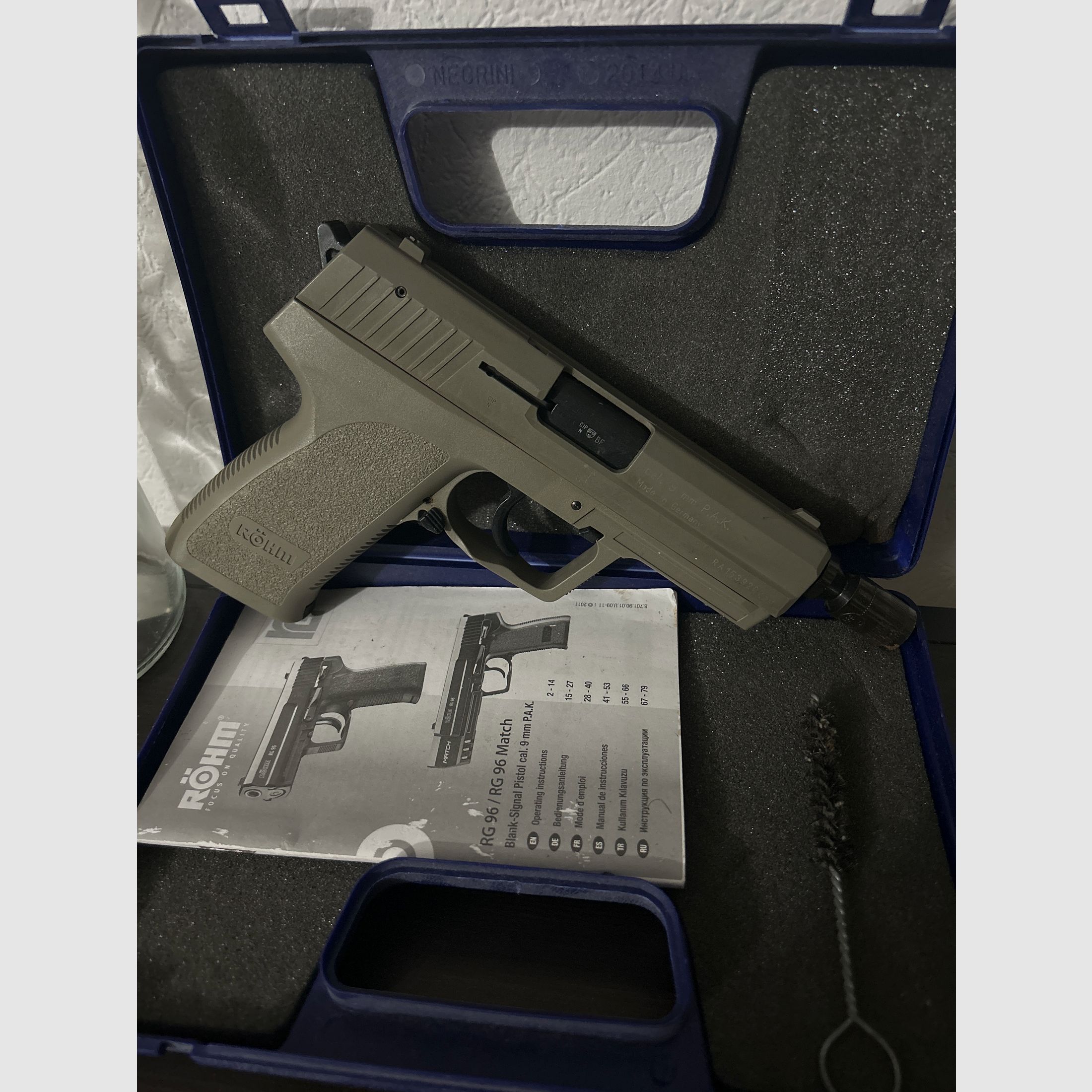 Röhm RG 96 blank firing pistol 9 mm P.A.K. Icon Green