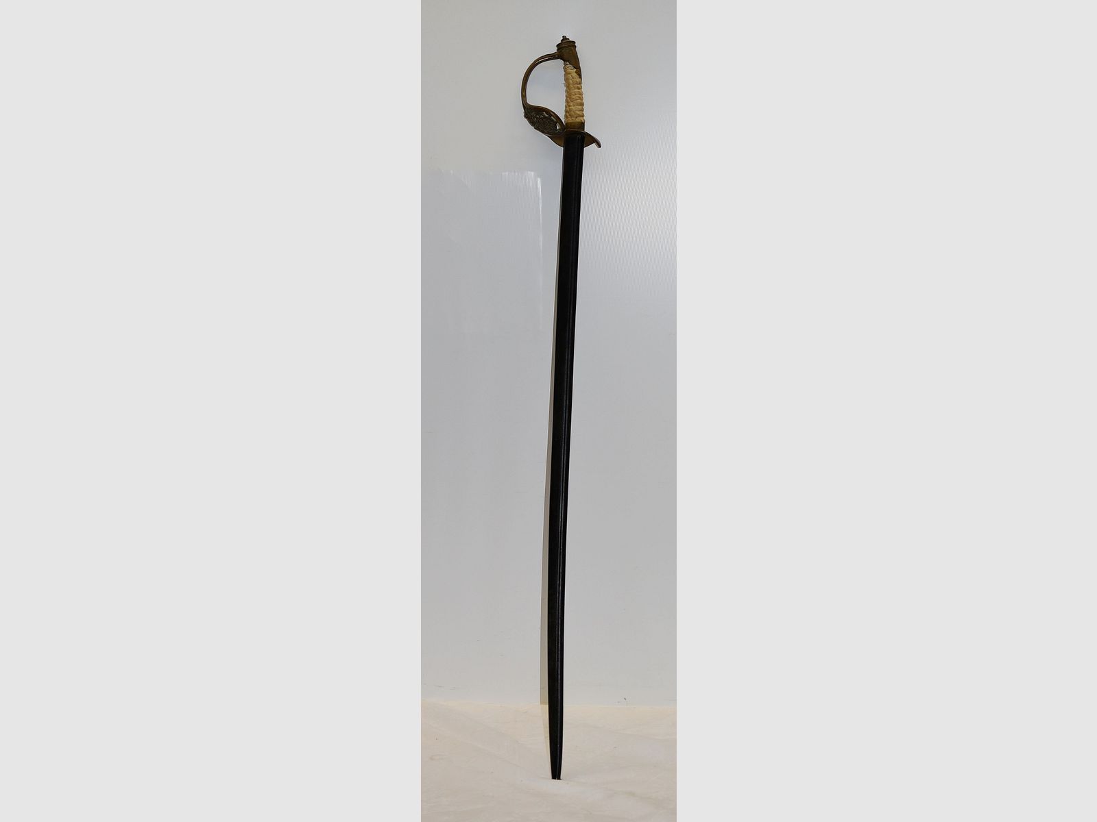 Deutscher Infanterieoffiziersäbel aus der Zeit des Ersten Weltkriegs