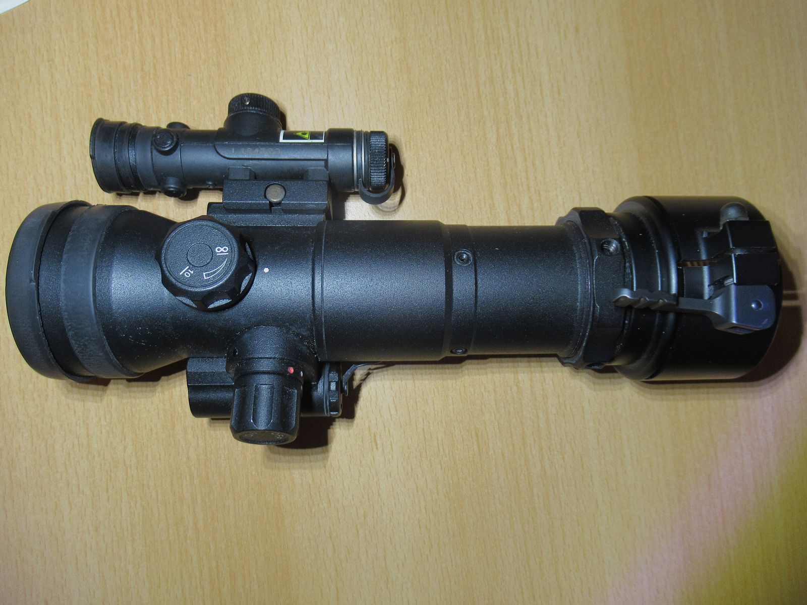 Nachtsicht Vorsatzgerät LYNX 1x53 mit Photonis Röhre und IR-Laser !! TOP !!!