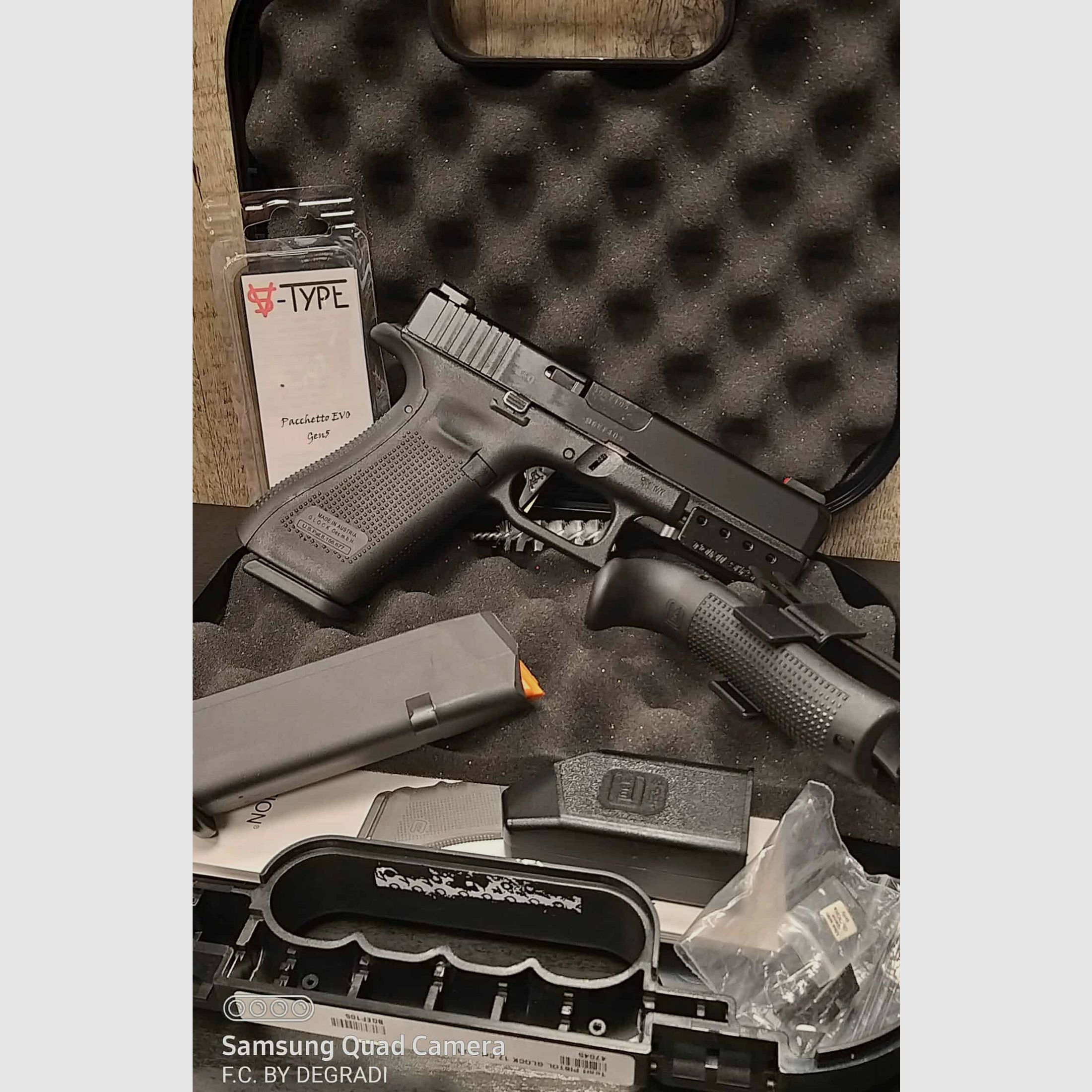 GLOCK 17 GEN.5 CUSTOM, Bild 1 von 3