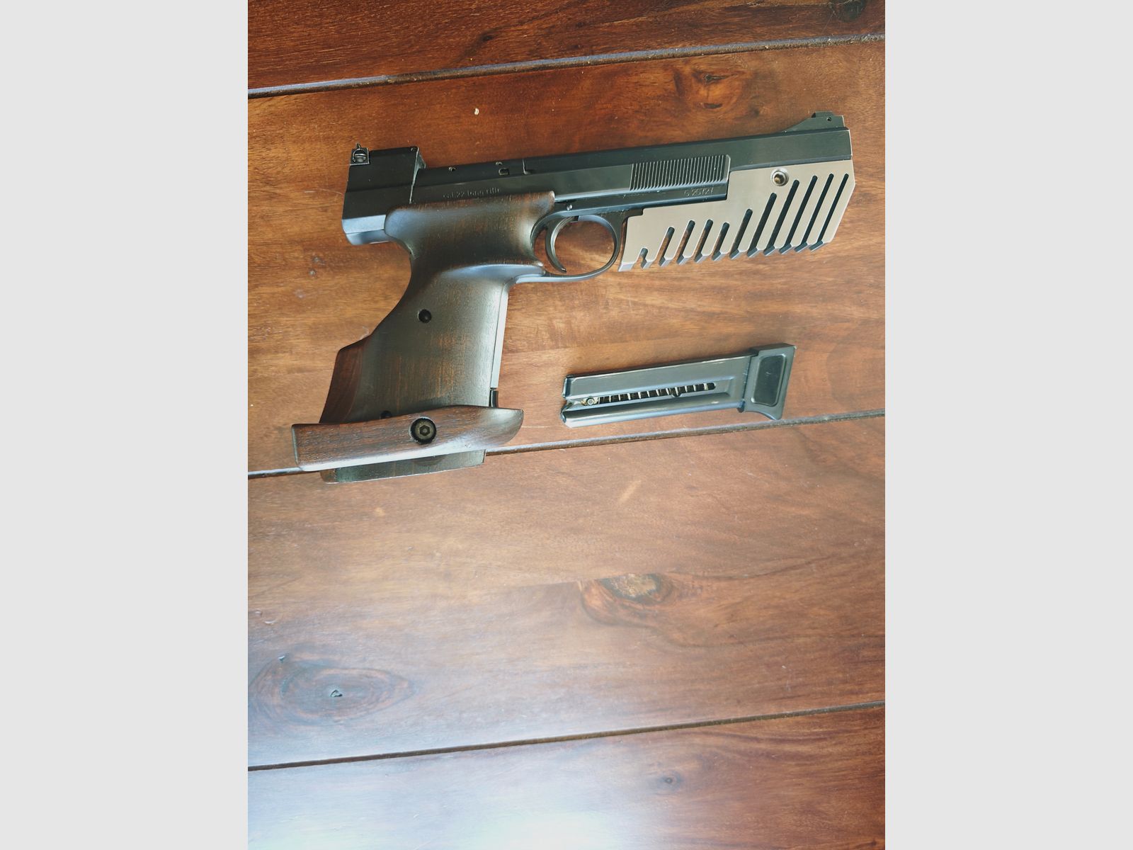 Hämmerli 208 Matchwaffe, cal. 22, gebraucht aber Toppzustand !