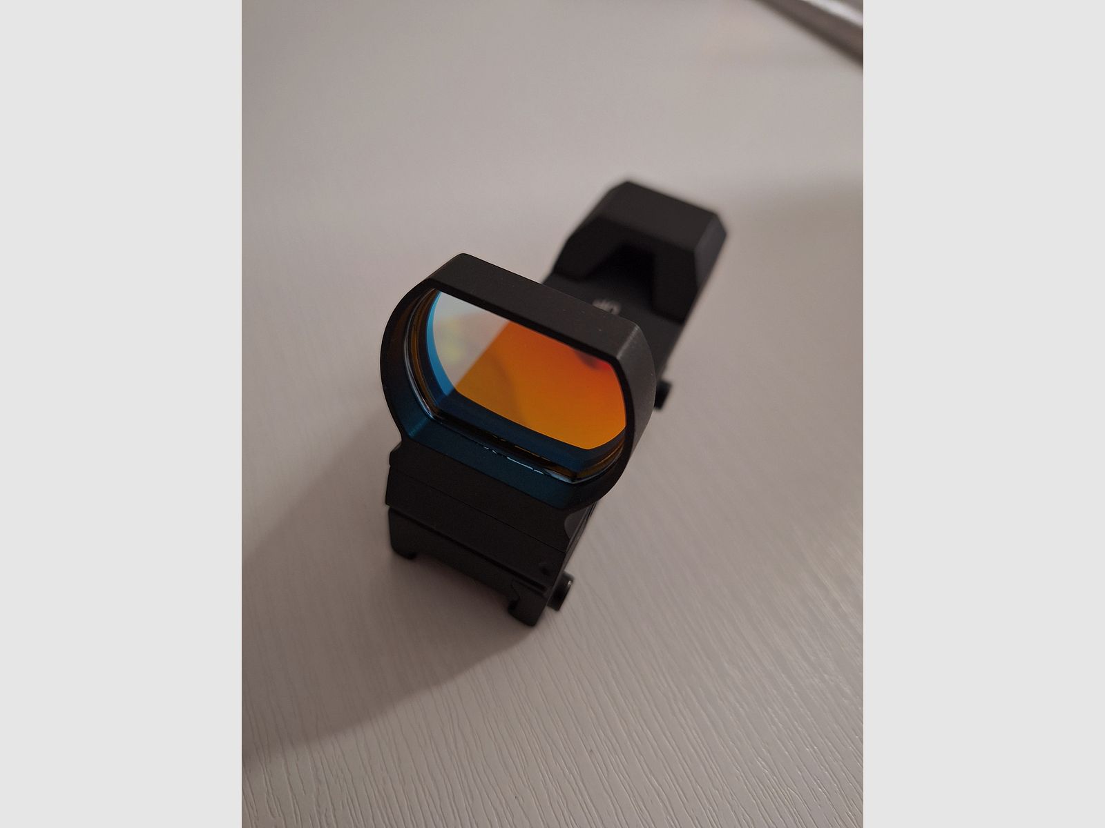 Red Dot / Red dot sight for 20mm/22mm Weaver or Picatinny rail systems