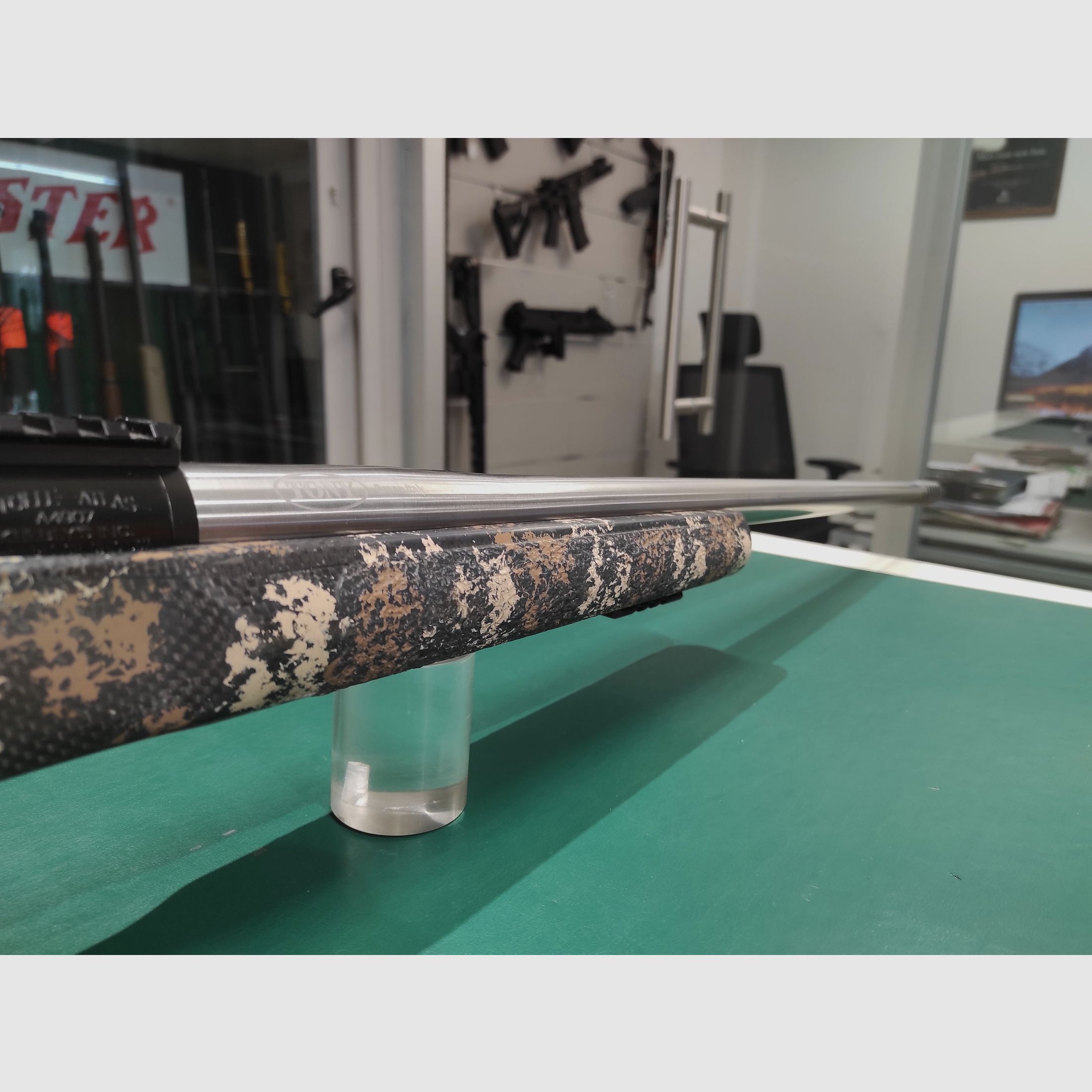 Tony Inc Custom – Kelbly Stolle Atlas Tactical 300 Prc, neuf, pièce unique assemblée par Tony Inc Fiche technique : Action Stolle Atlas Tactical, image 4 sur 10