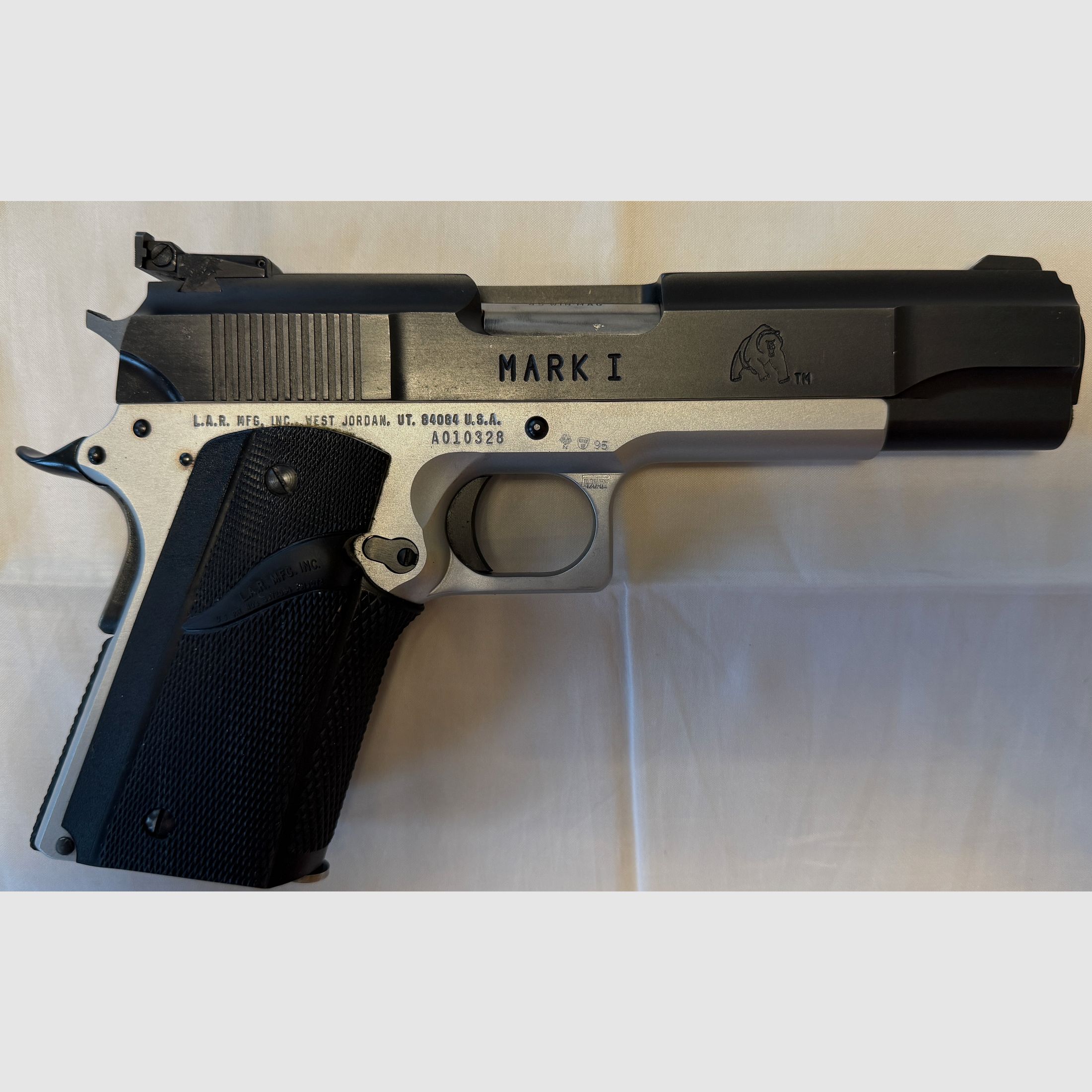 L.A.R. Grizzly Mark 1 Duotone 45 Winmag, systèmes interchangeables 45 ACP, 357 Magnum