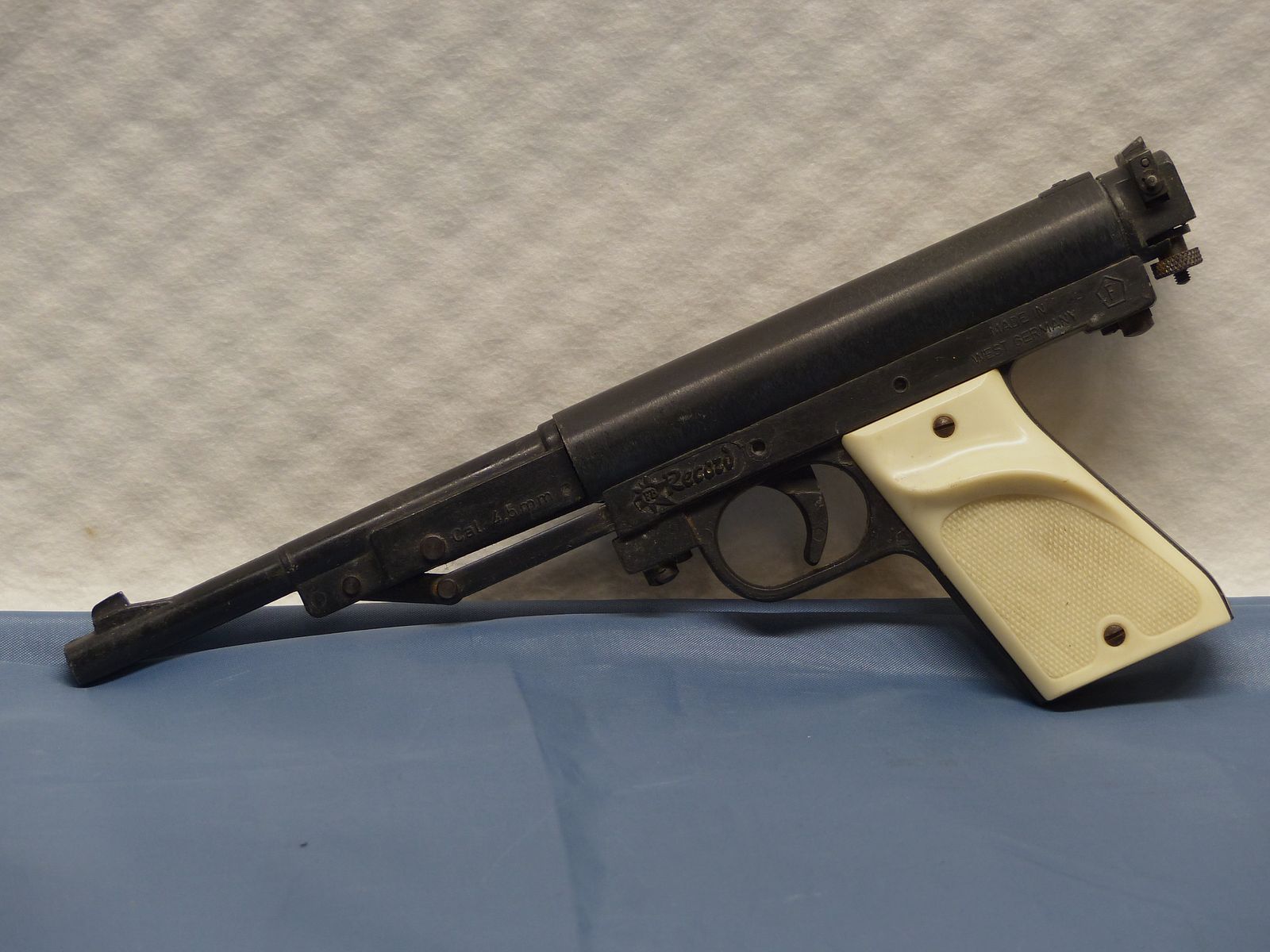 Lote 3x pistolas de aire Record Cal. 4,5/.177 Diabolo perno años 70 y 80, imagen 7 de 8