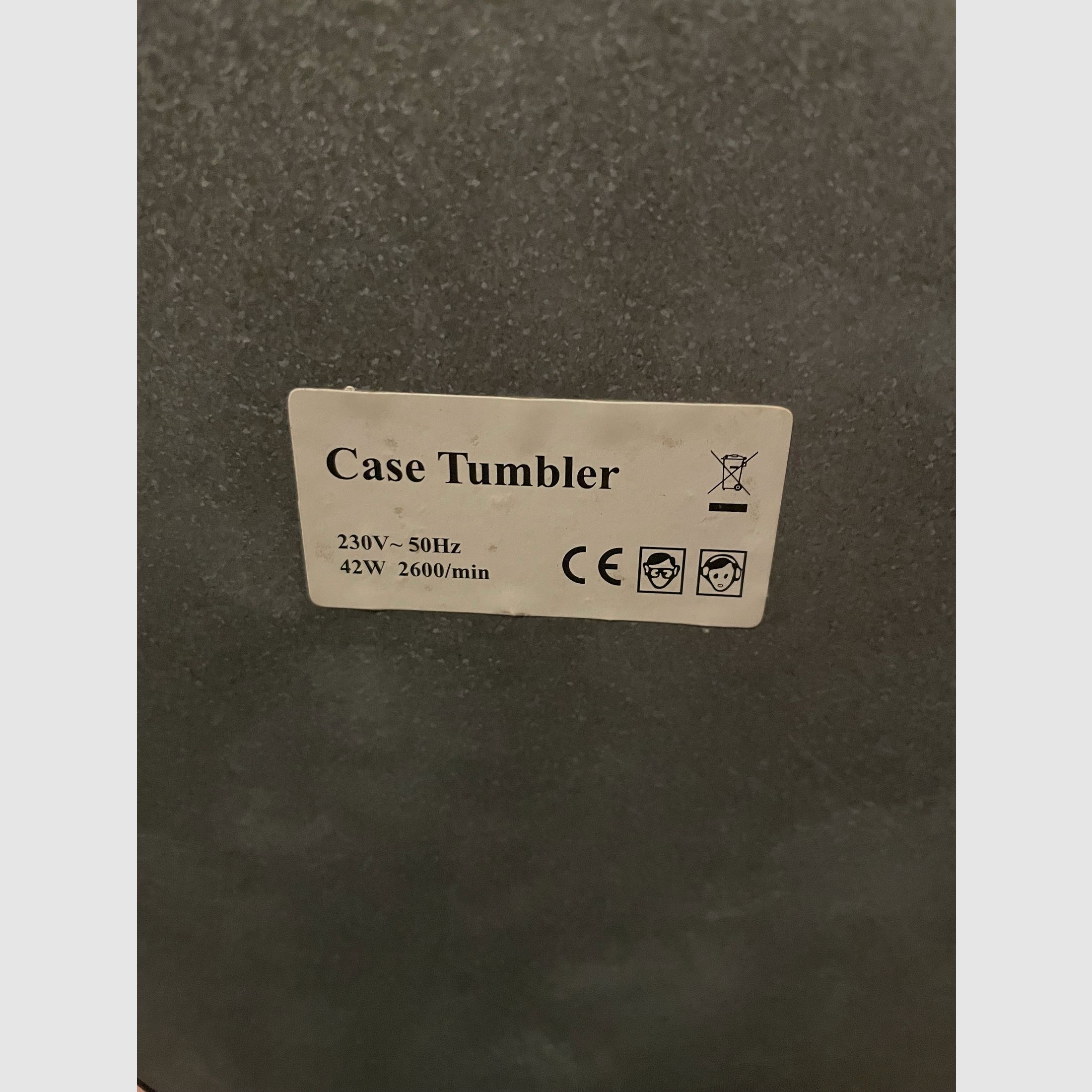 TopShot Tumbler; Hülsenpoliergerät mit Granulat