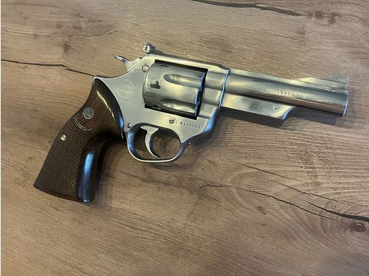 Stainless Revolver Astra 4" Zoll Lauf .357Magnum Single-/ Double-Action Edelstahl