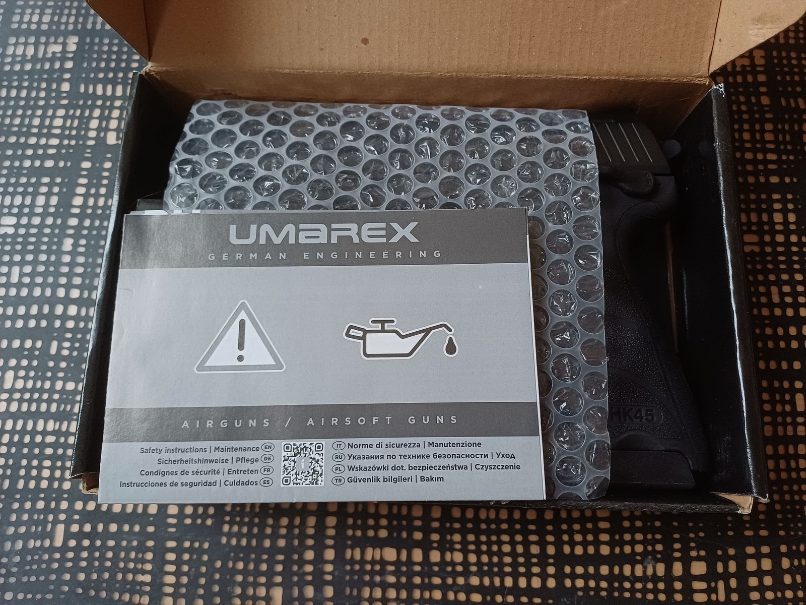 Umarex Heckler & Koch HK45 CO2 air pistol with metal slide 4.5 mm BB WITH INVOICE