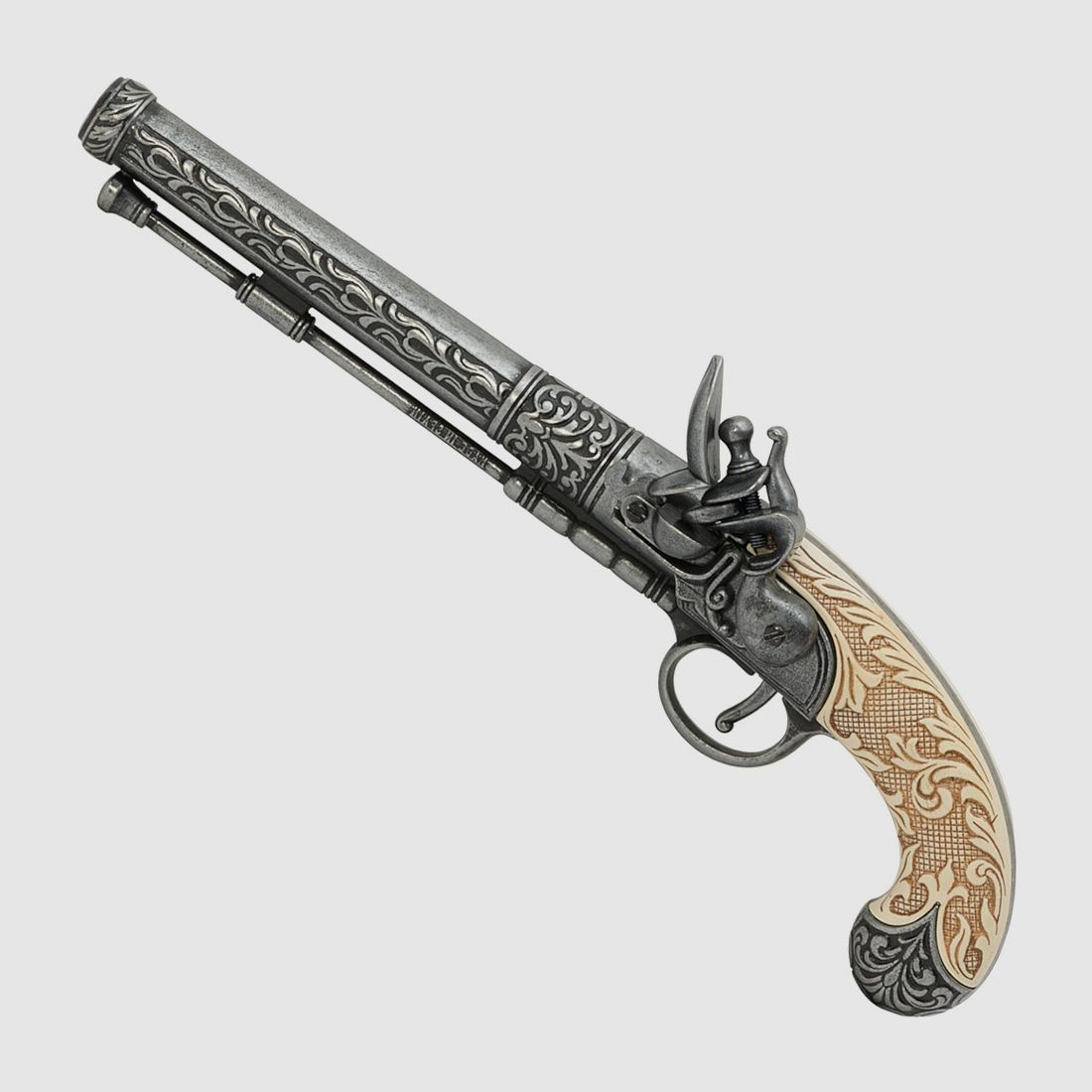 Pistolet skałkowy z białą rękojeścią