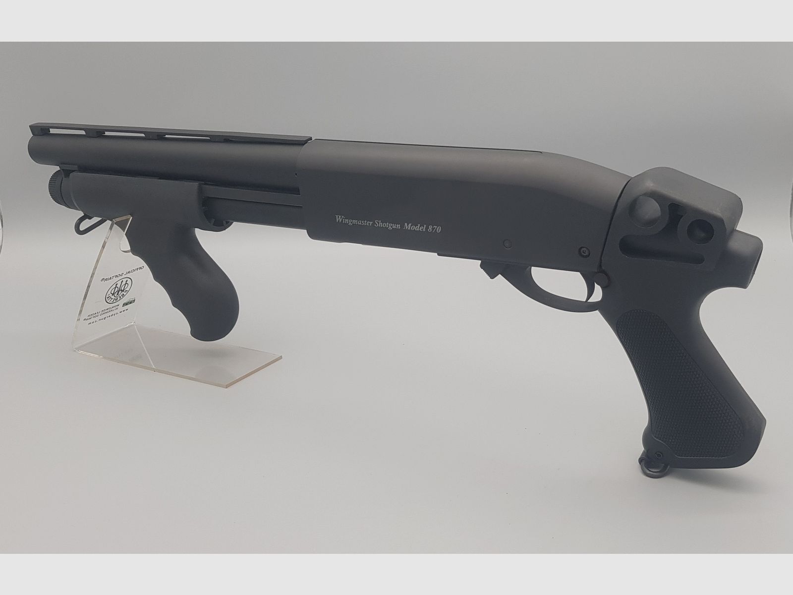 Shotgun Wingmaster Modell M 870 im Cal. 6mm BB Ganzmetall Ausführung Sammlerstück mit Magazin Pumpgun Schrotflinte