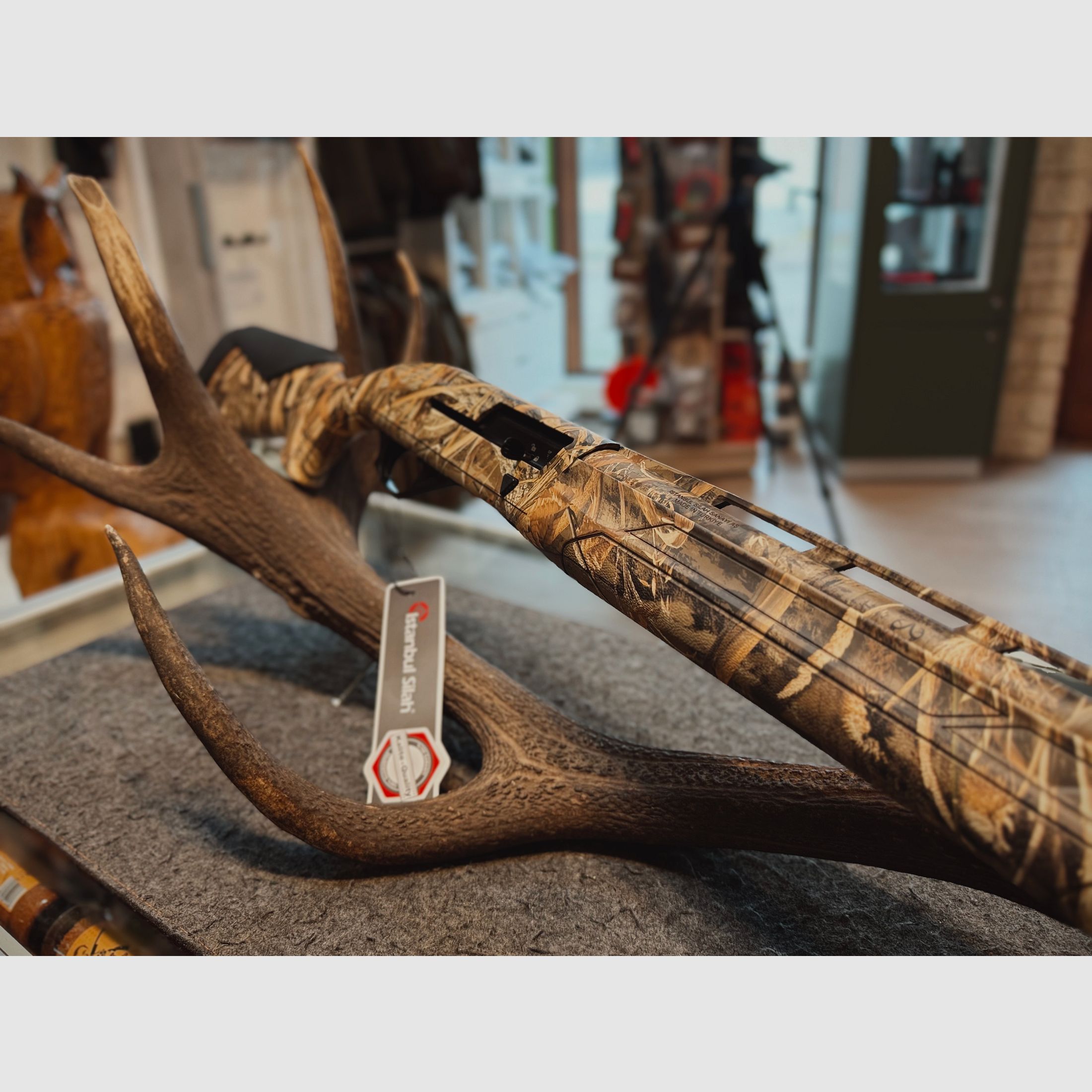 ISTANBUL SILAH Impala Plus MAX-5 Semi-Automatic Shotgun