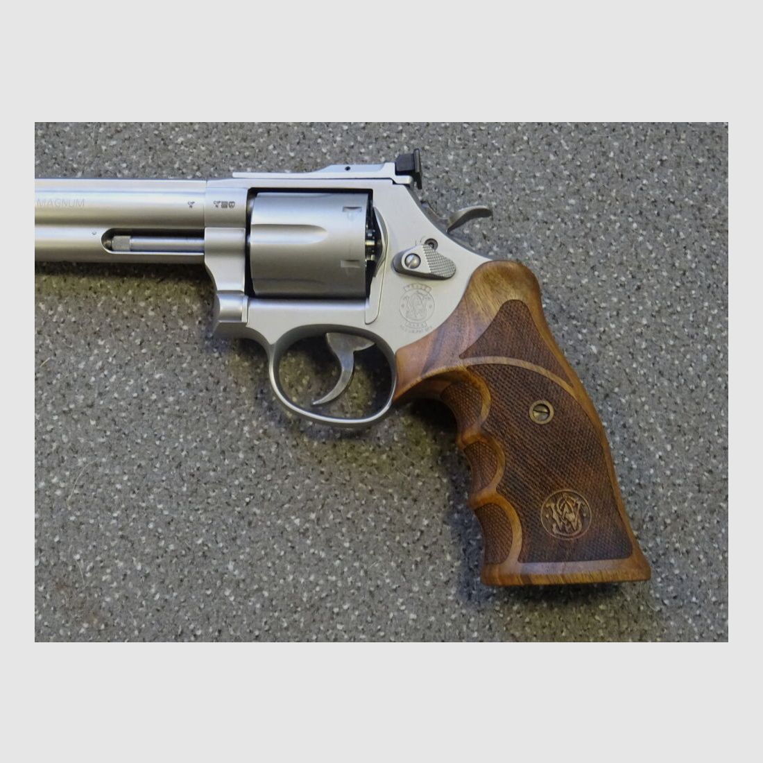 S&W SMITH & WESSON 686-6 TARGET CHAMPION 6