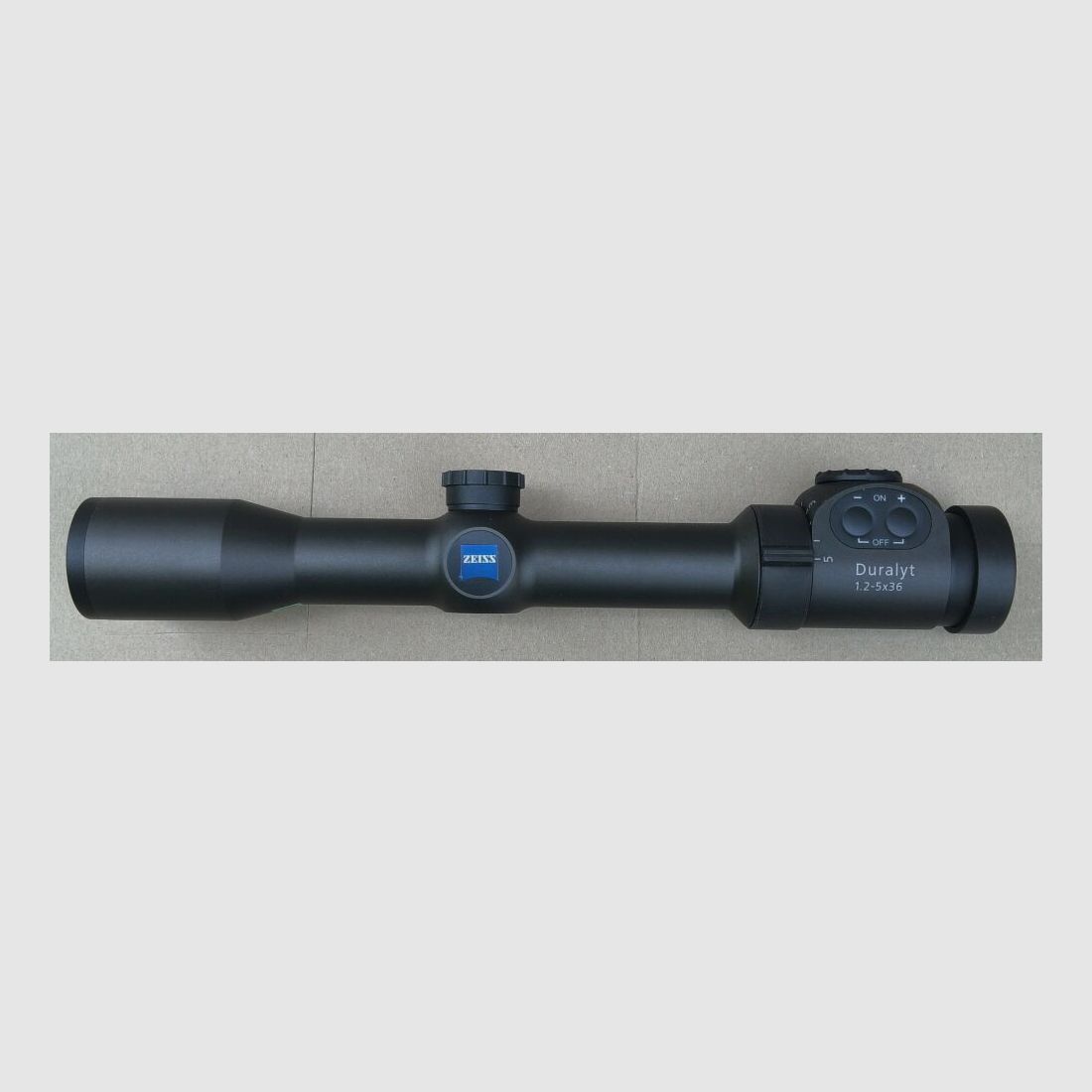 Carl Zeiss, Wetzlar Duralyt 1,2-5x36