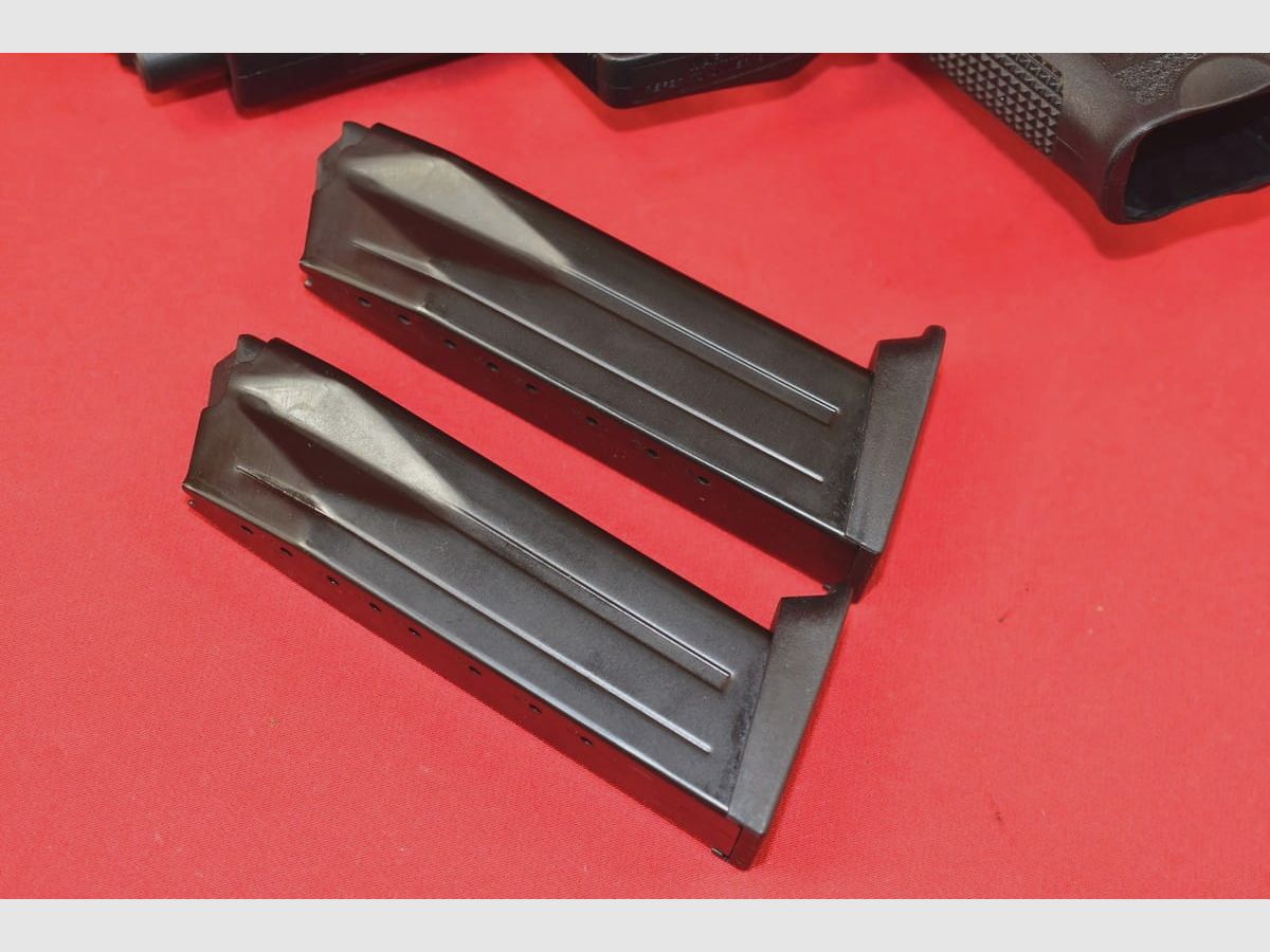#7001 HK USP EXPERT-pistool, kal. .45 ACP / 9x19, afbeelding 12 van 41