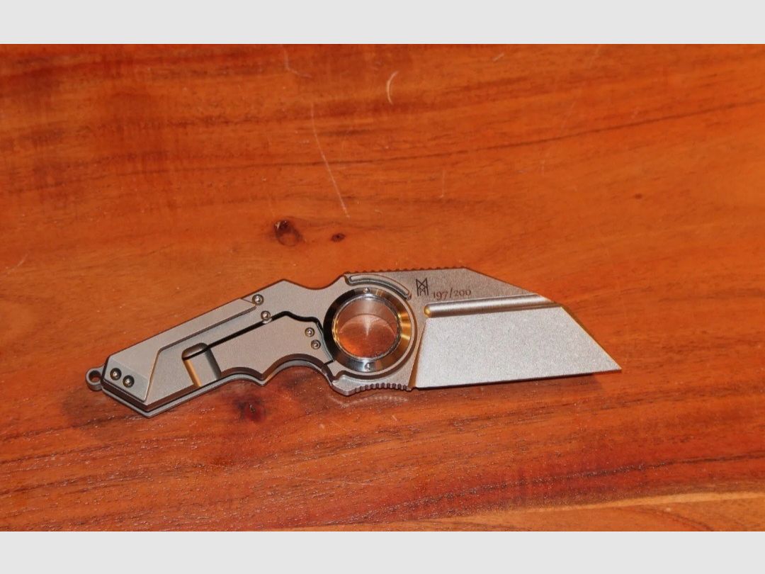 Midgards Messer Sleipnir V1 197/200, 200Stk wereldwijd, verzamelobject