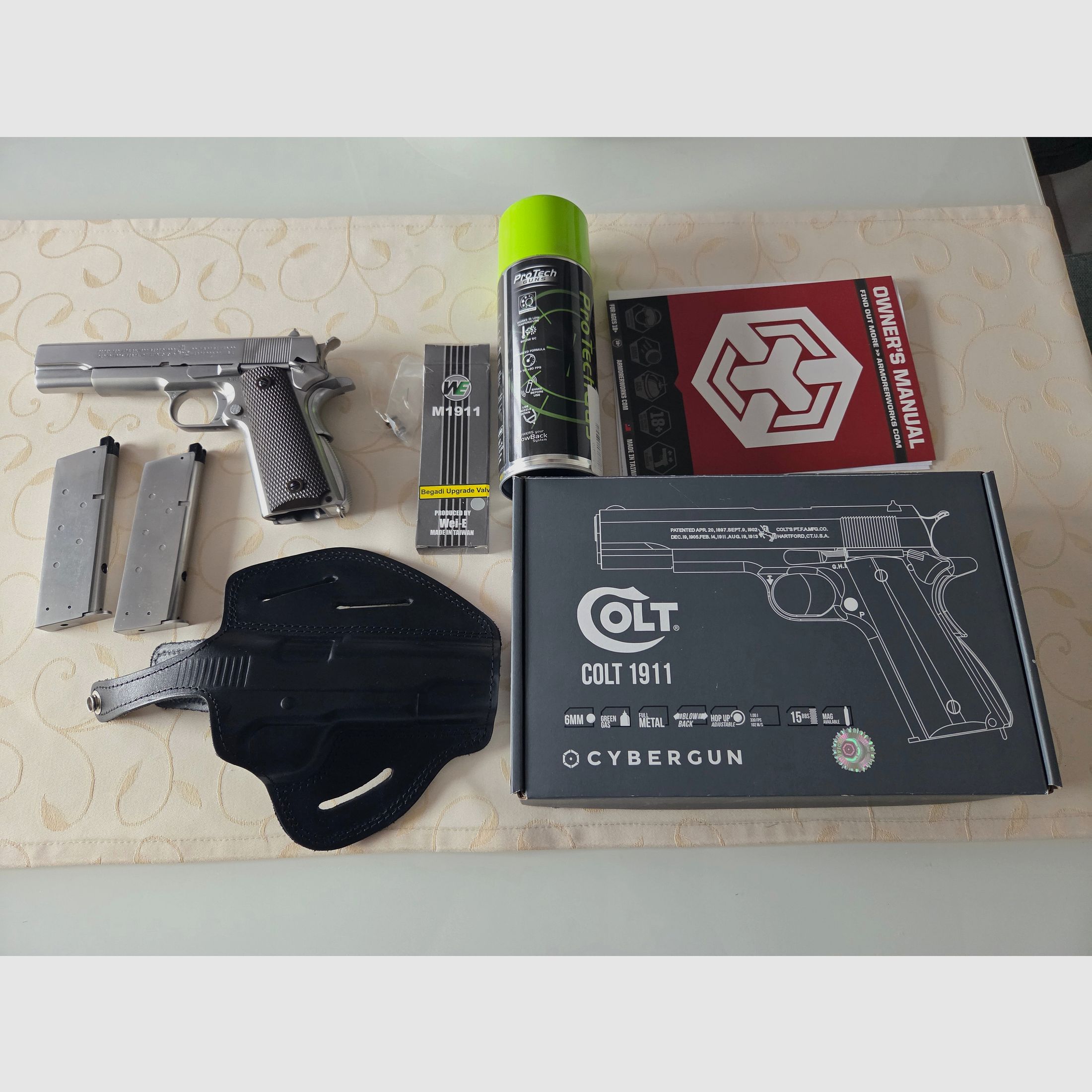 Cybergun / AWC Colt 1911A1 Vollmetall GBB 6mm BB plata