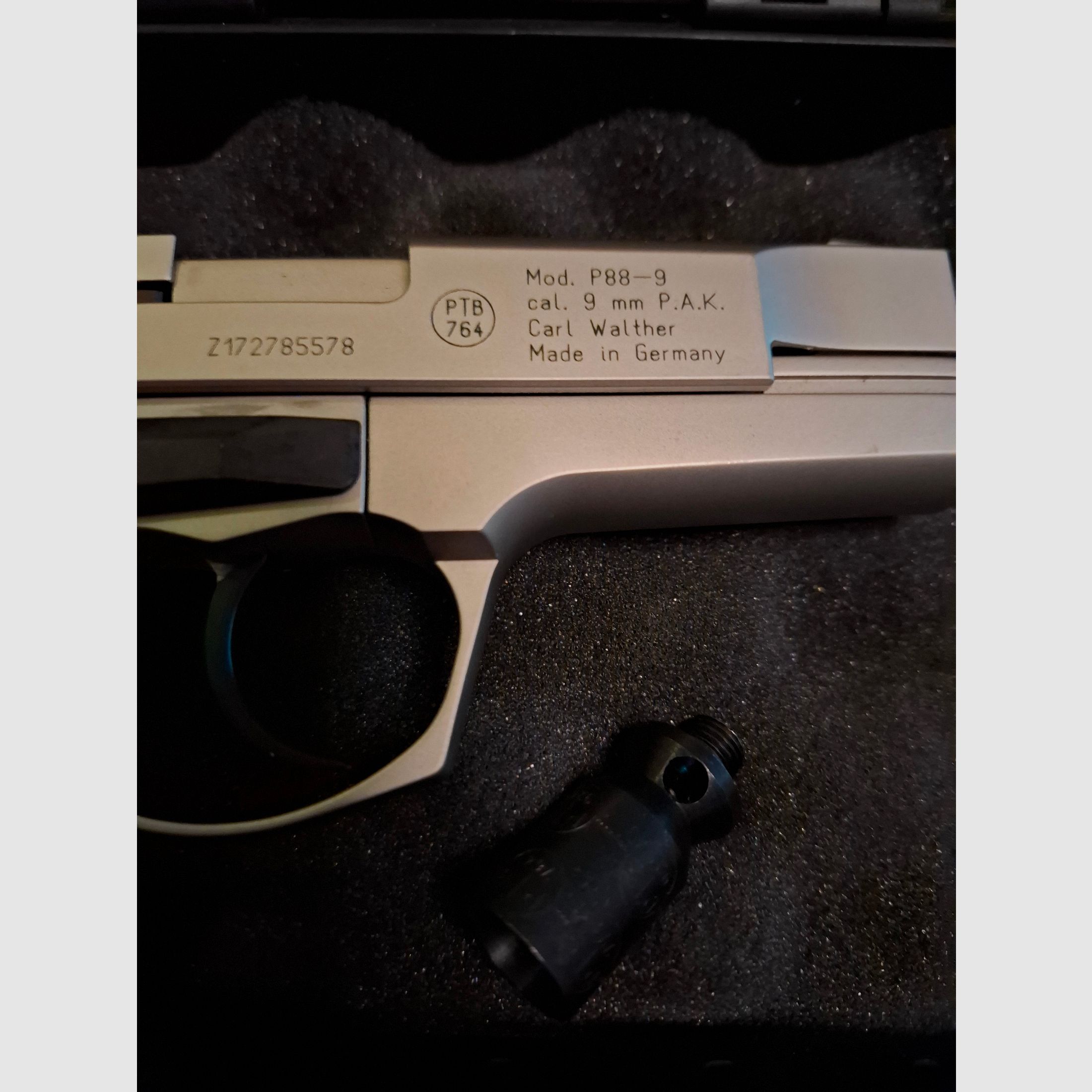 Walther P88 Compact  9mm P.A.K.   PTB 764