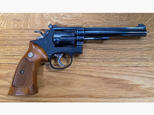 Smith & Wesson Modell 17-4