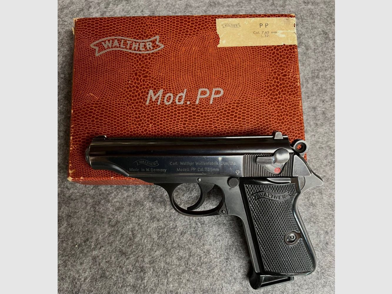 Carl Walther, Ulm Mod. PP brüniert