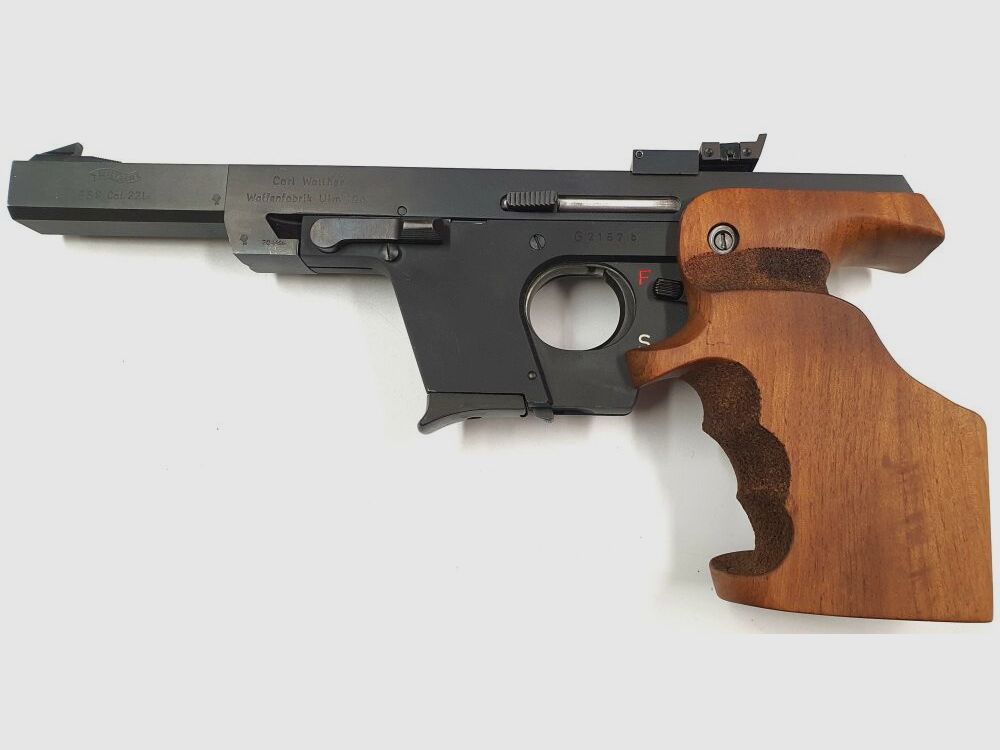 Carl Walther Waffenfabrik Ulm/Do. GSP mit Nill Griffschalen
